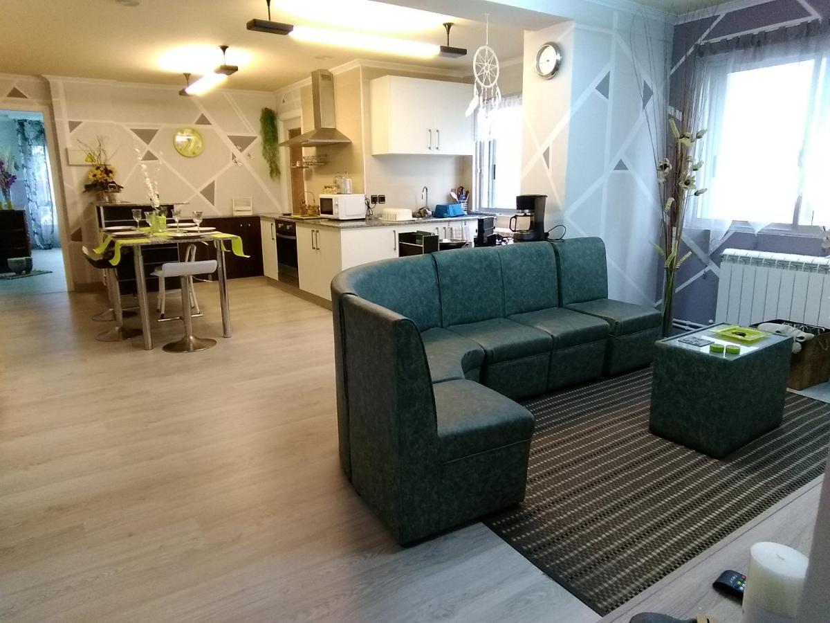 Apartamento Jubells Apartment Миядойро Екстериор снимка