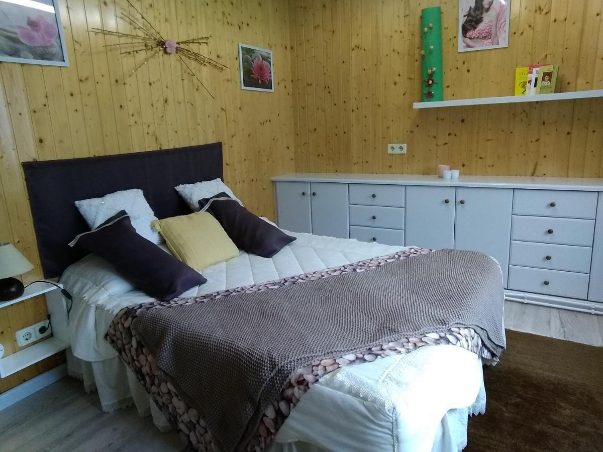 Apartamento Jubells Apartment Миядойро Екстериор снимка